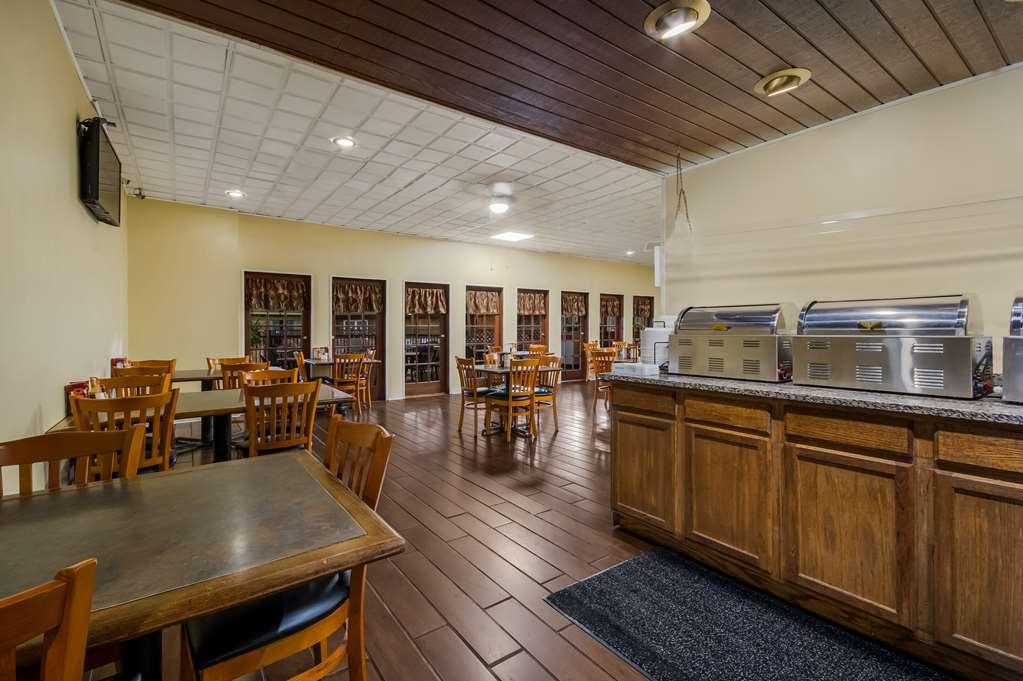 Quality Inn Chickasha Restaurant photo